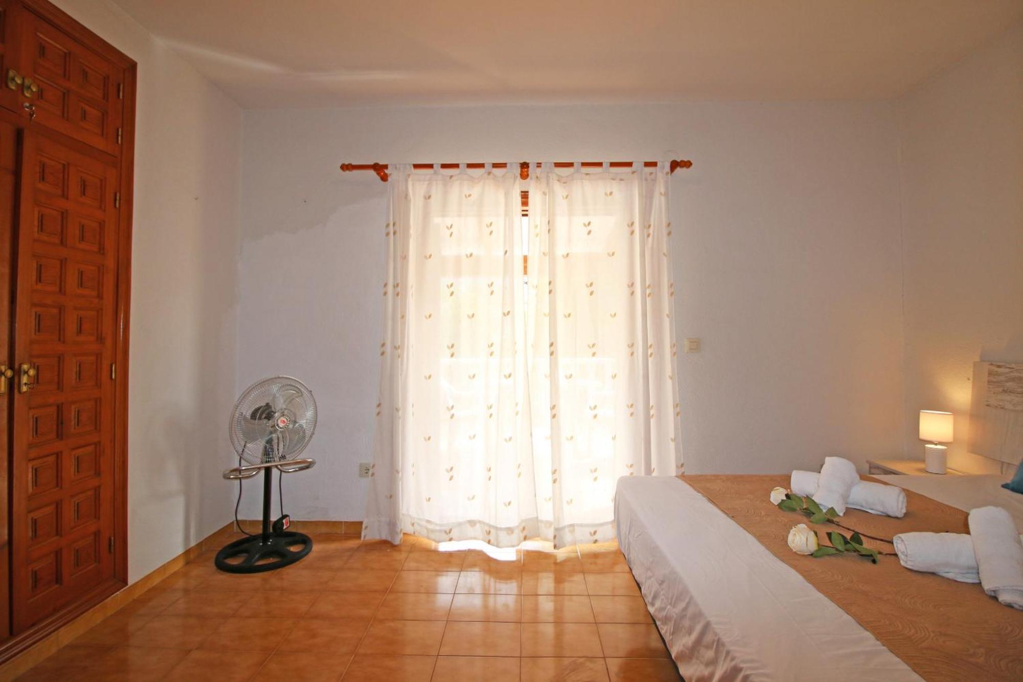 Ferienhaus Residencial Tropicana Dénia